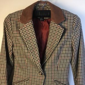 H&M’s tweed herringbone fitted jacket